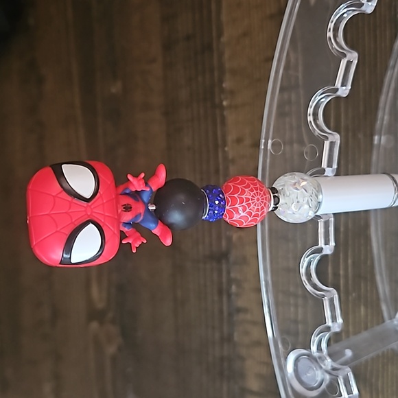 Spider-Man - bobblehead Funko Pop Pen Hand Crafted - Picture 1 of 4